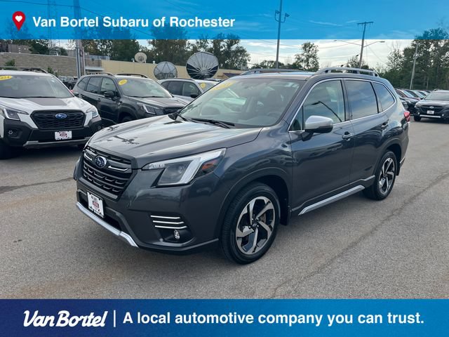 Certified 2023 Subaru Forester Touring AWD/4WD image 1
