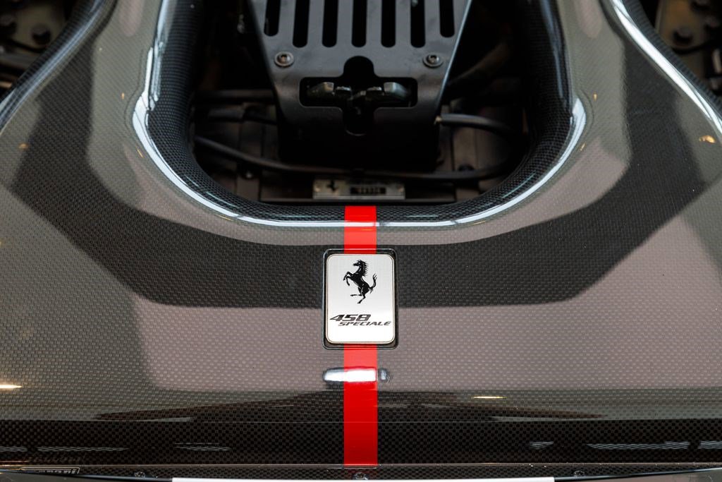 Used 2015 Ferrari 458 Speciale Coupe image 28