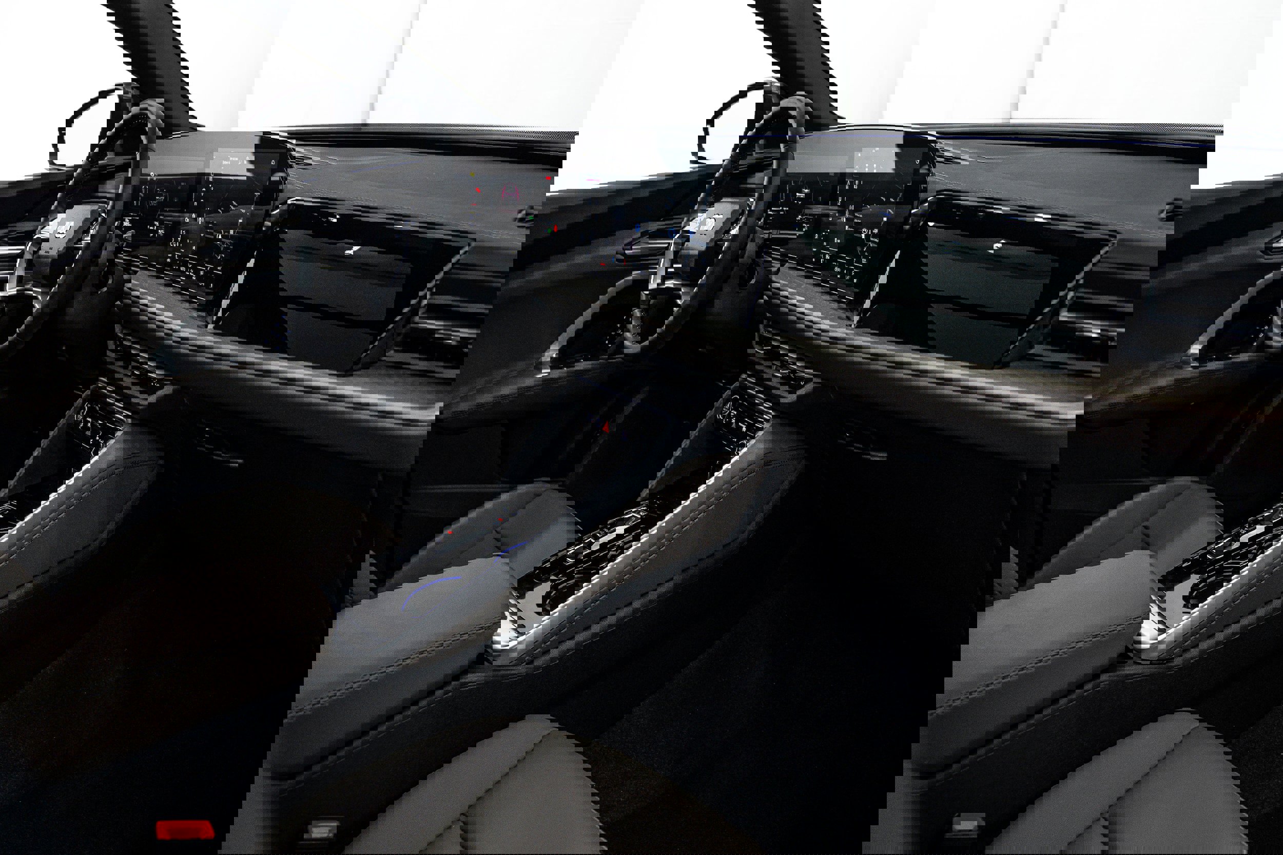 Certified 2025 Audi Q5 Premium w/ Convenience Package image 13