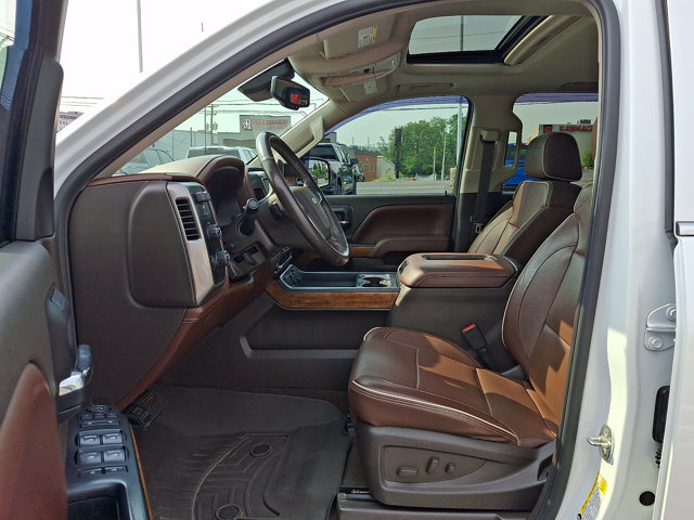 Certified 2017 Chevrolet Silverado 1500 High Country AWD/4WD image 14