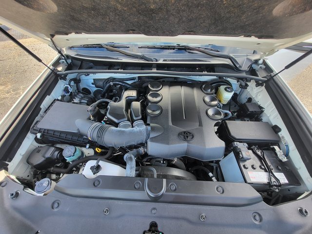 Used 2023 Toyota 4Runner SR5 Premium image 9