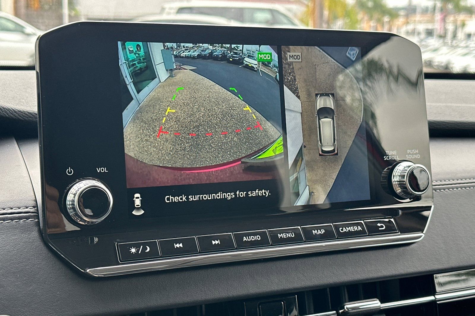 New 2025 Mitsubishi Outlander SE image 19