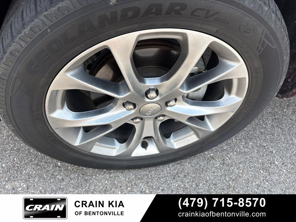 Used 2019 Jeep Grand Cherokee Summit w/ Platinum Series Group AWD/4WD image 8