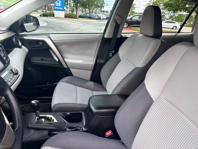 Used 2013 Toyota RAV4 XLE AWD/4WD image 13