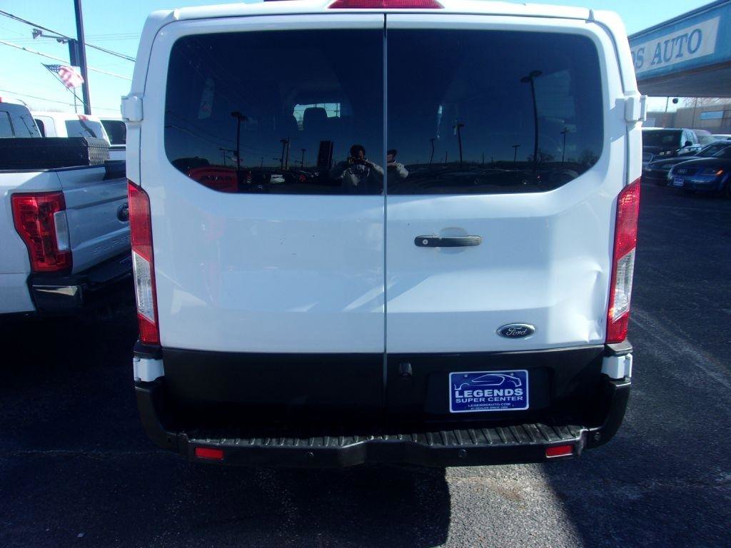 Used 2018 Ford Transit 150 XL RWD image 5