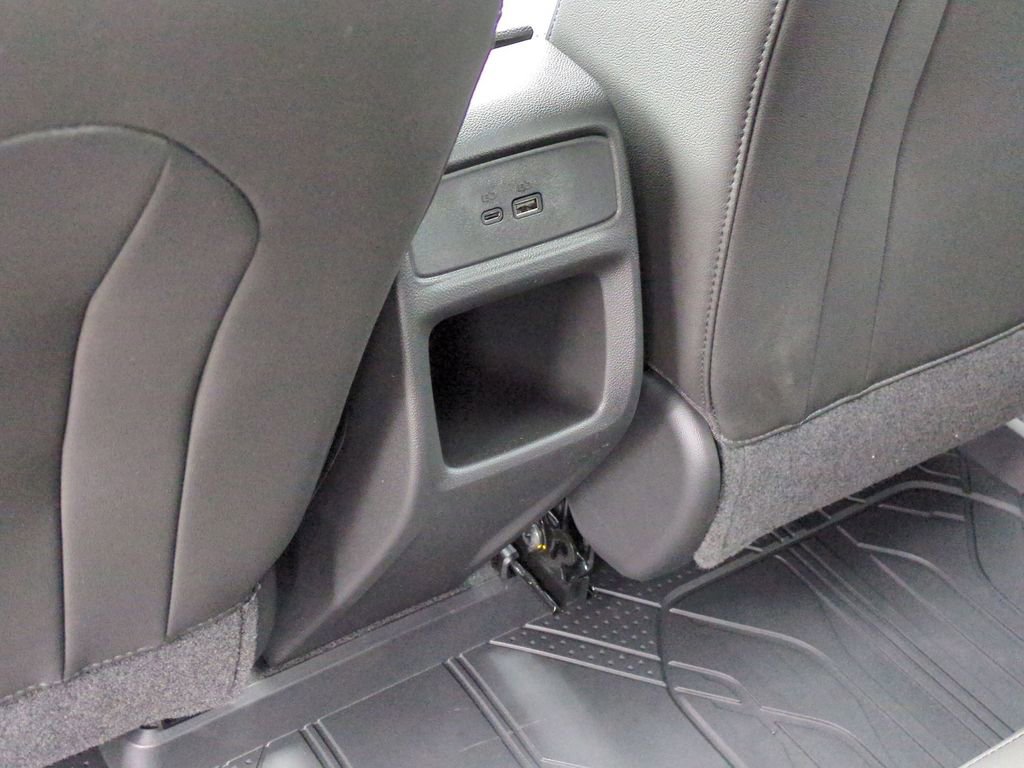 New 2026 Chevrolet Trax LT w/ Driver Confidence Package image 31