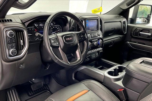 Used 2022 GMC Sierra 2500 AT4 image 14