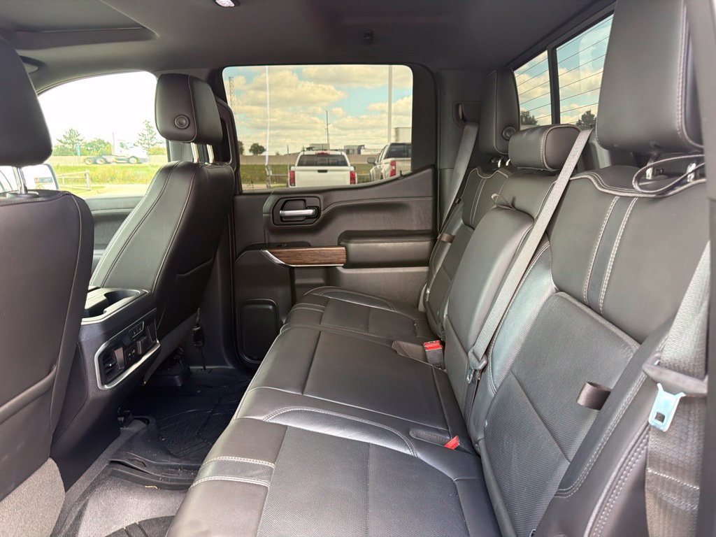 Used 2019 Chevrolet Silverado 1500 High Country AWD/4WD image 13