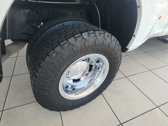 Used 2014 RAM 3500 Tradesman w/ Chrome Appearance Group RWD image 14