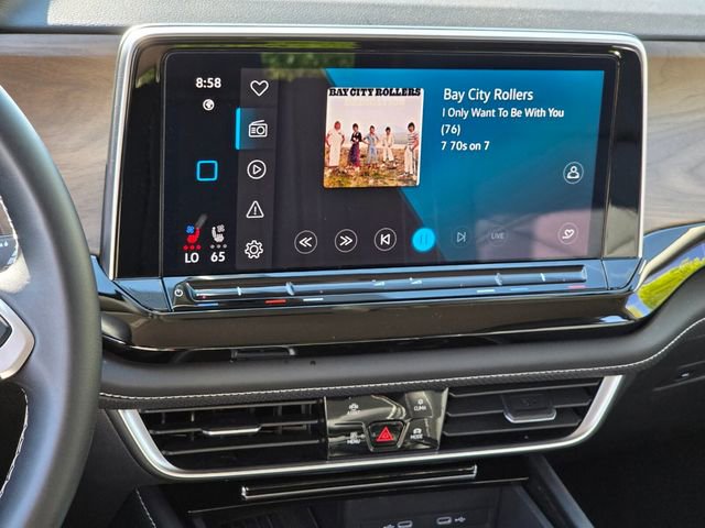 Used 2025 Volkswagen Atlas SE FWD image 22