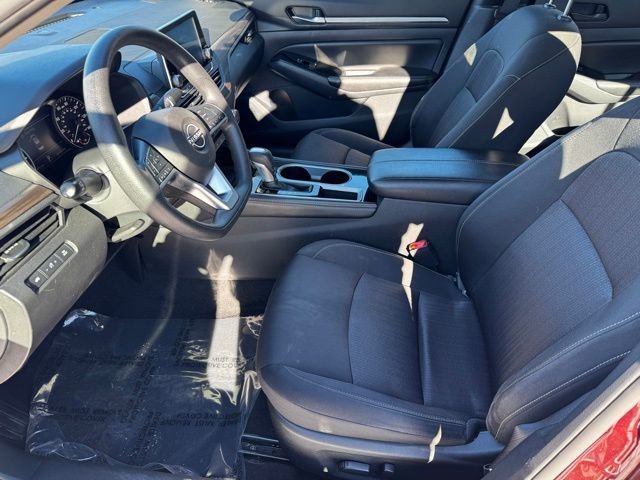 Used 2023 Nissan Altima 2.5 SV image 5