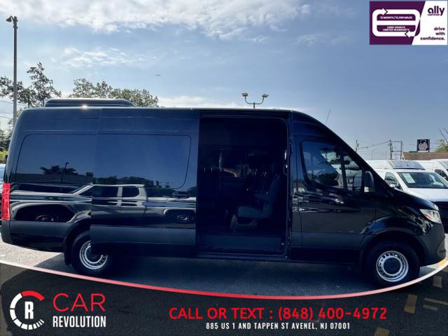 Used 2024 Mercedes-Benz Sprinter 2500 image 9