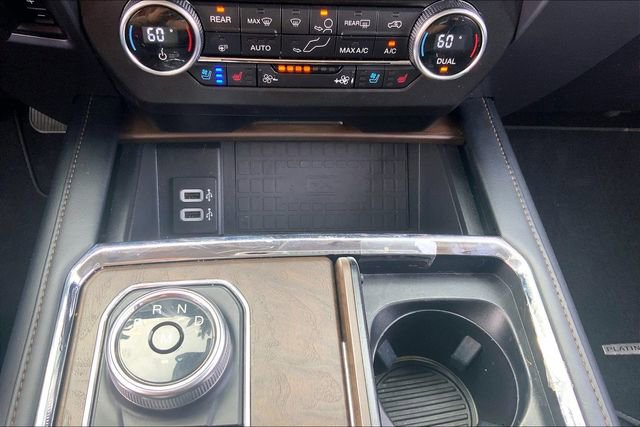 Used 2018 Ford Expedition Platinum AWD/4WD image 34