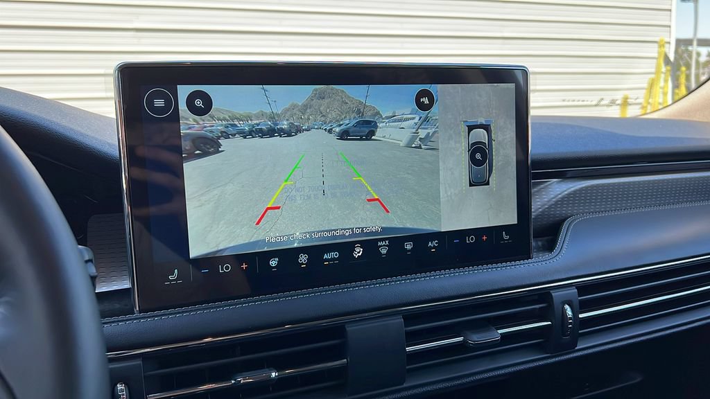 New 2025 Lincoln Corsair Reserve w/ Jet Appearance Package AWD/4WD image 23