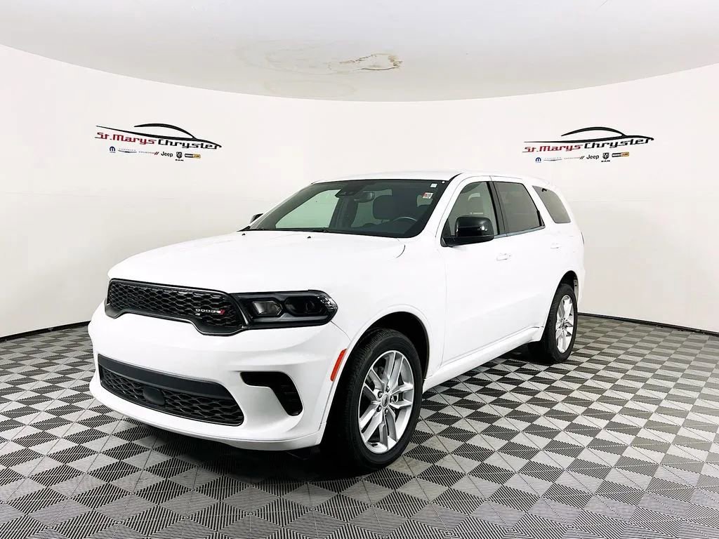 Used 2023 Dodge Durango GT image 4