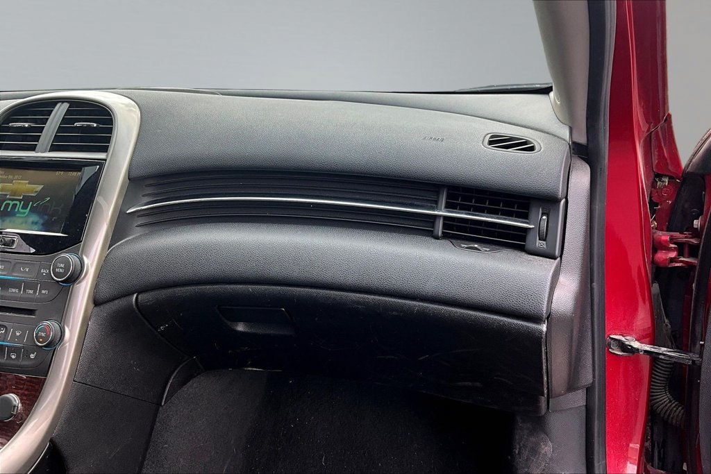 Used 2013 Chevrolet Malibu LTZ FWD image 26