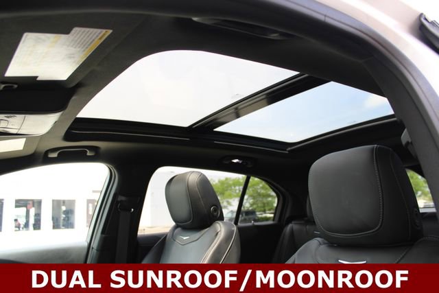 Used 2022 Cadillac XT4 Premium Luxury w/ Enhanced Visibility Package AWD/4WD image 7