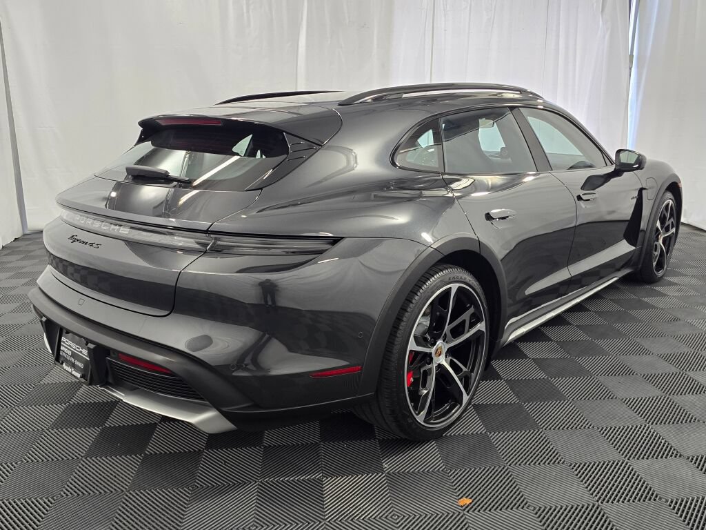 Certified 2025 Porsche Taycan 4S AWD/4WD image 8