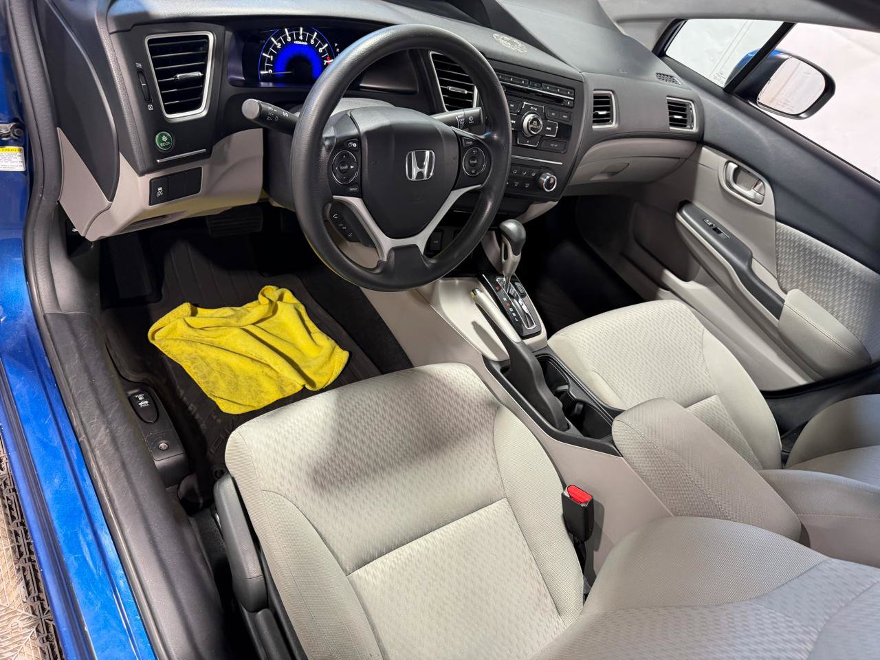 Used 2014 Honda Civic LX image 25