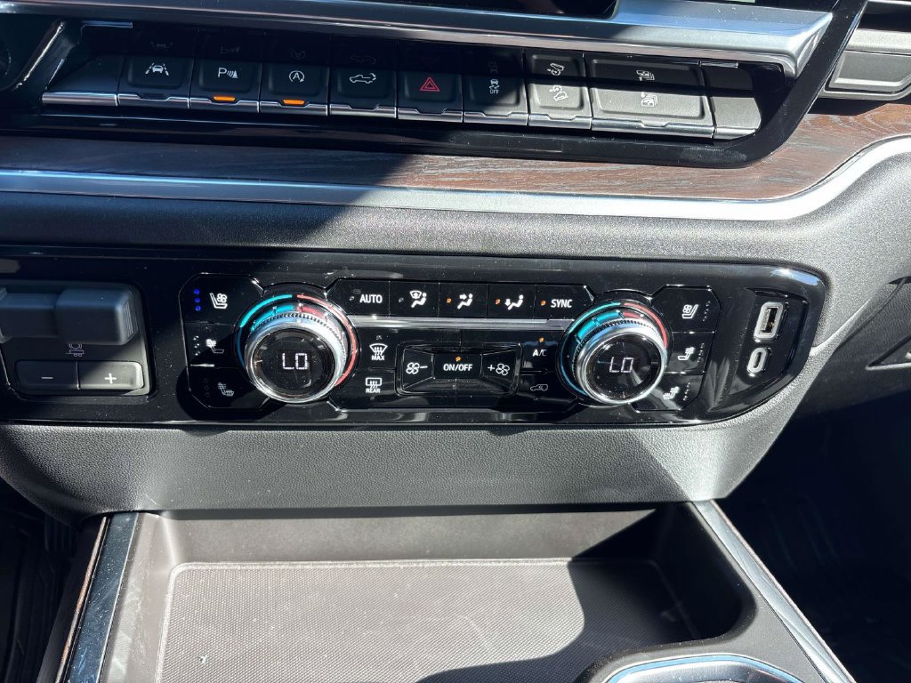New 2026 GMC Sierra 1500 SLT AWD/4WD image 15