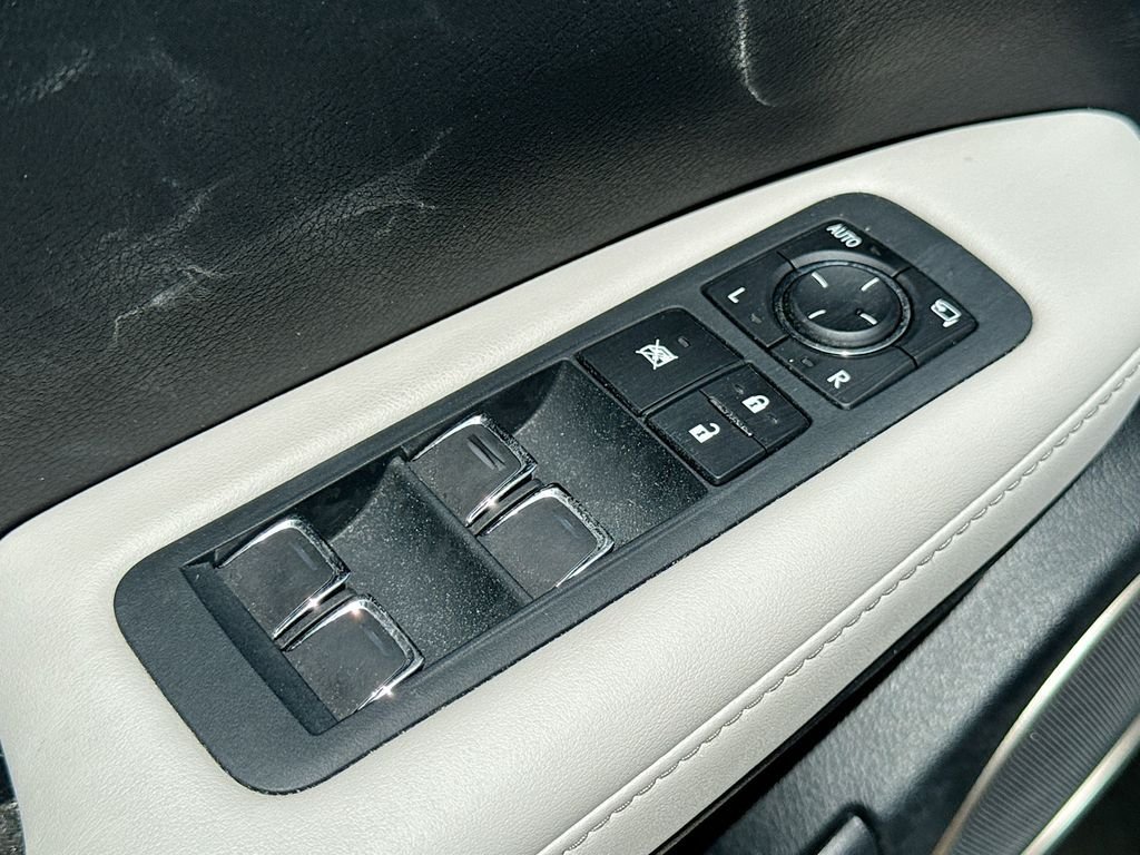 Used 2022 Lexus RX 450hL Luxury w/ Cold Area Package (CT) AWD/4WD image 15