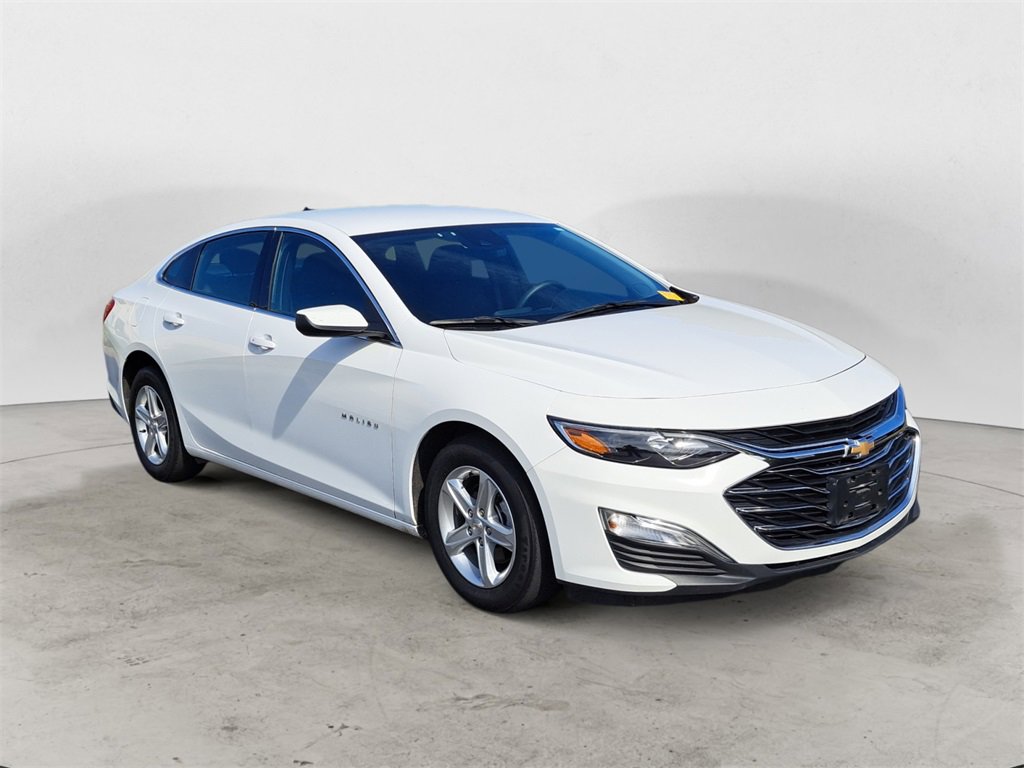 Used 2024 Chevrolet Malibu LS w/ Driver Confidence Package video 1