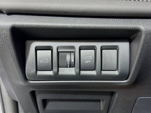 Certified 2025 Subaru Outback Wilderness AWD/4WD image 12