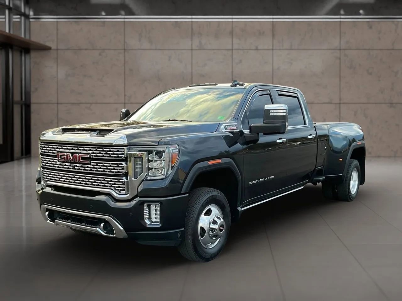 Used 2020 GMC Sierra 3500 Denali w/ Denali Ultimate Package
