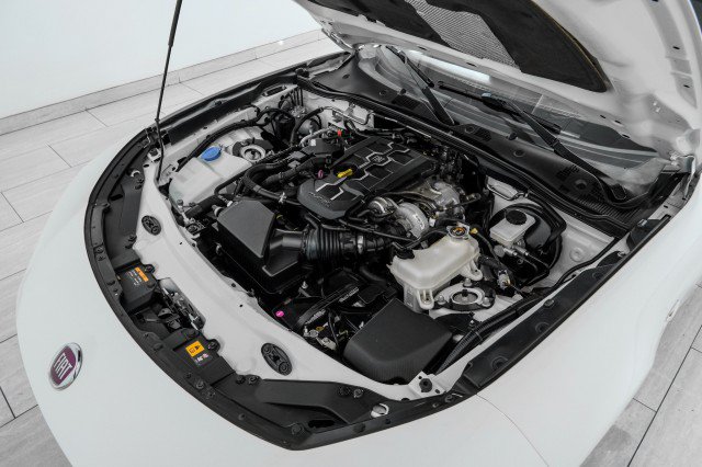 Used 2017 FIAT 124 Spider Classica RWD image 39