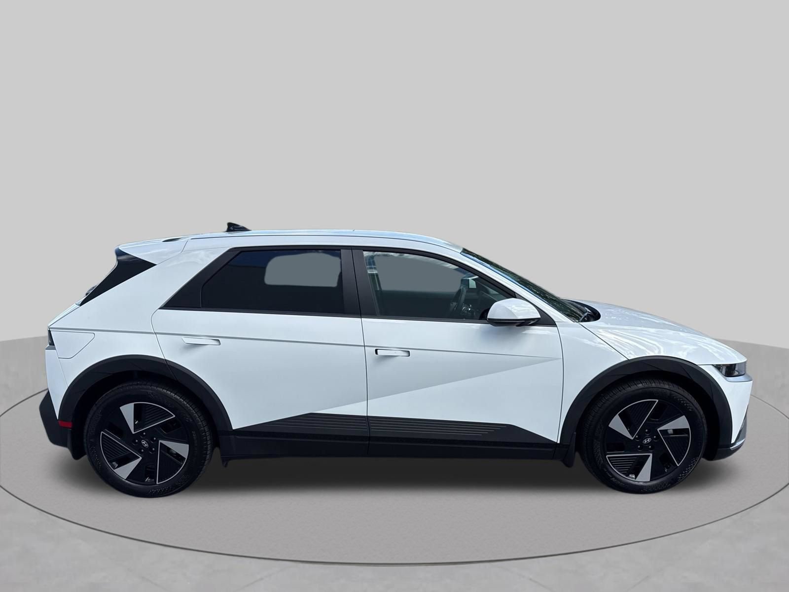 Used 2026 Hyundai Ioniq 5 SEL RWD image 10