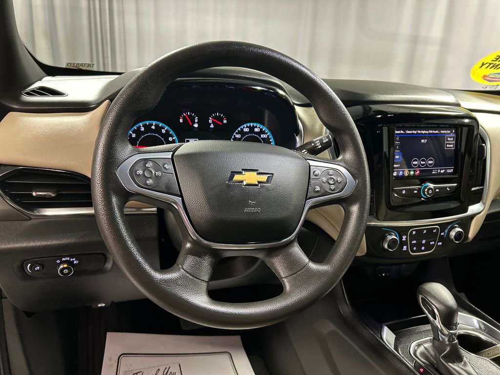 Used 2023 Chevrolet Traverse LS w/ Safety Package FWD image 15