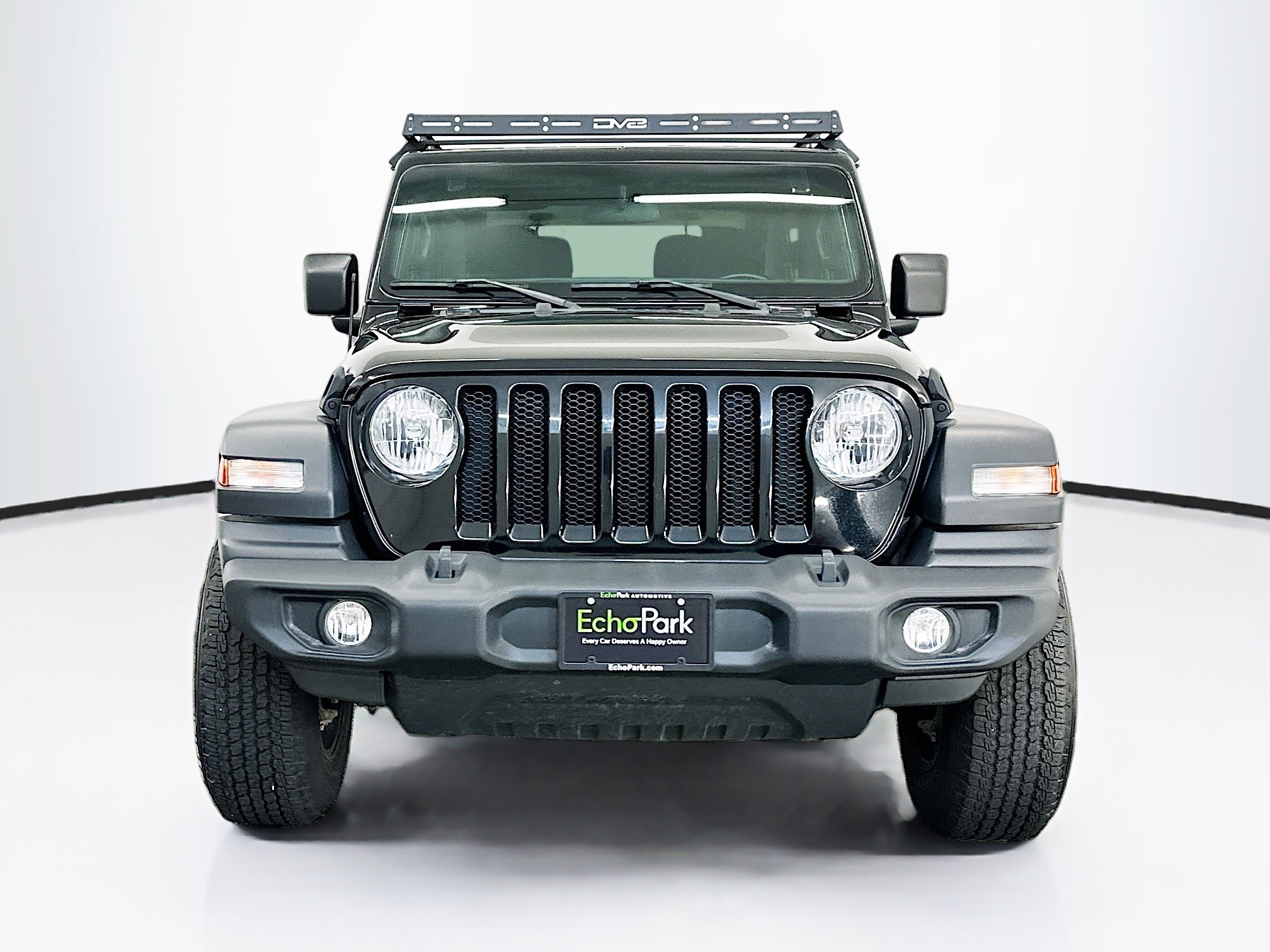 Used 2021 Jeep Wrangler Sport S image 2