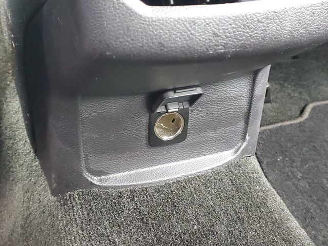 Used 2016 Ford Fusion SE w/ Equipment Group 202A image 32