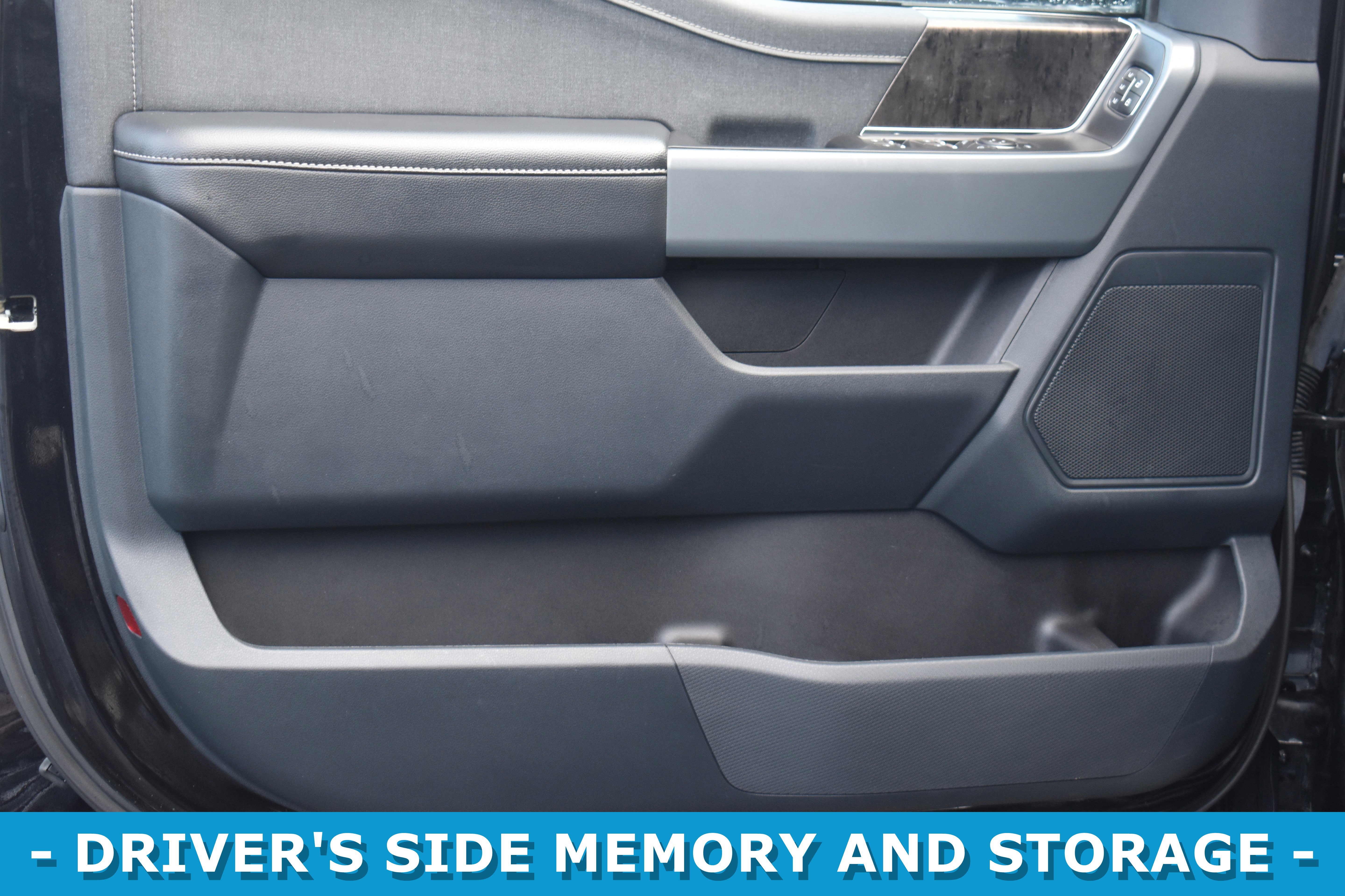 Used 2022 Ford F150 Lariat w/ Bed Utility Package image 5