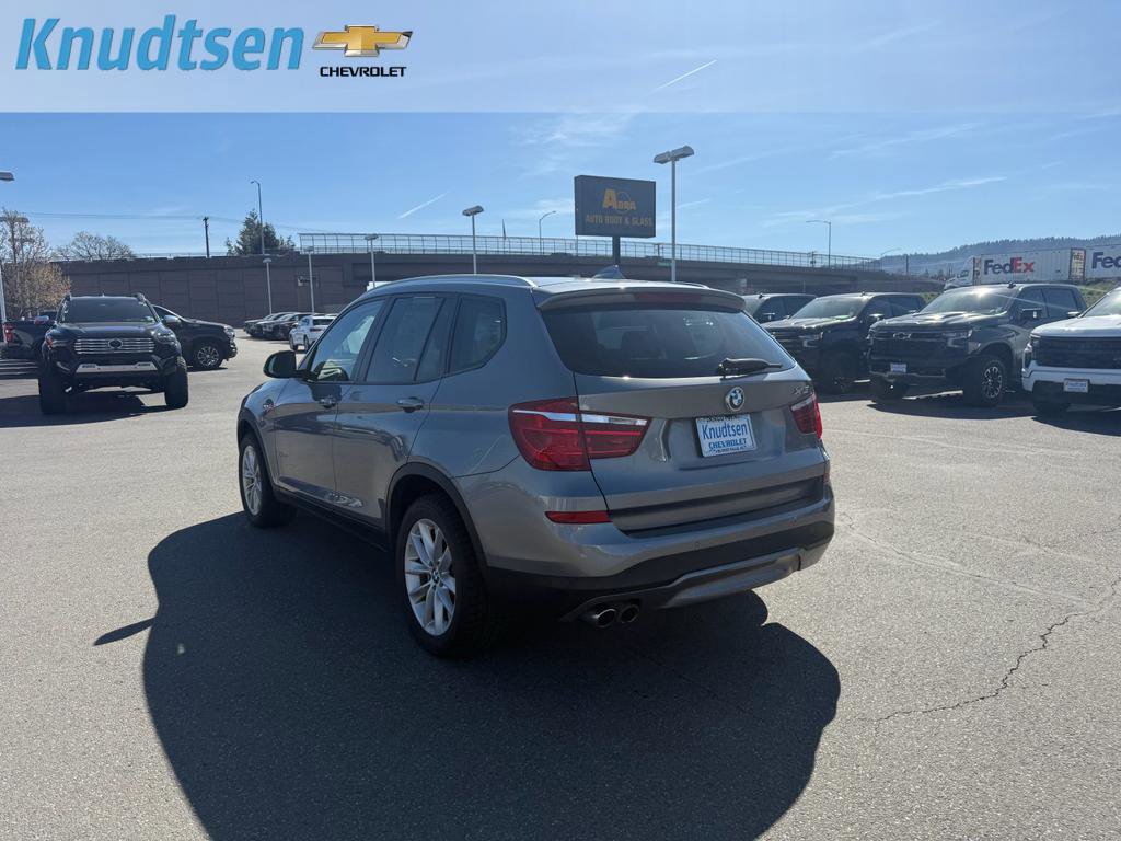 Used 2017 BMW X3 xDrive28i image 5