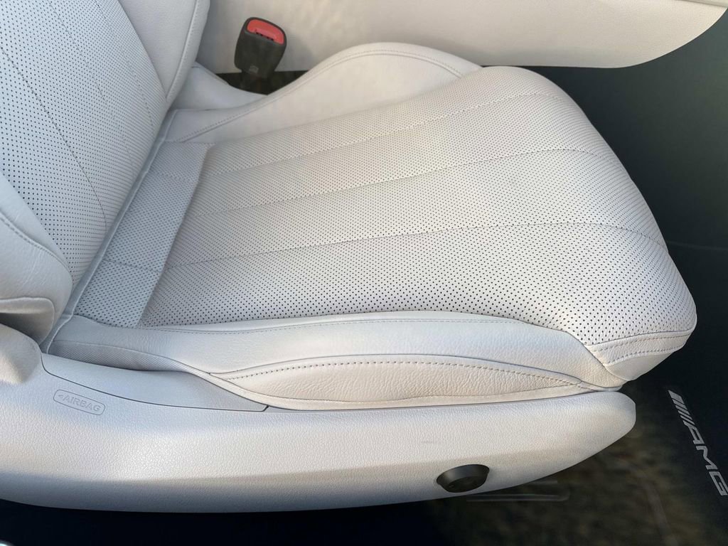 Used 2024 Mercedes-Benz CLE 300 4MATIC Coupe image 12