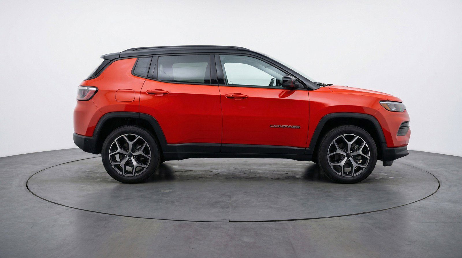 Used 2025 Jeep Compass Limited image 11