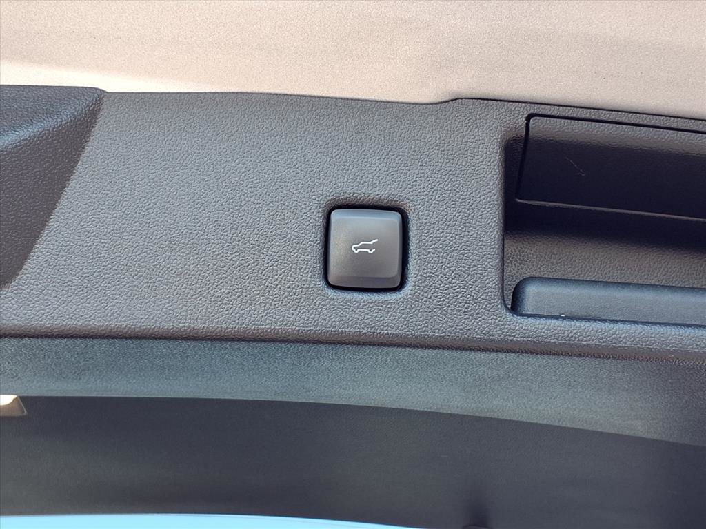 Used 2022 Ford Escape SE w/ Convenience Package image 21