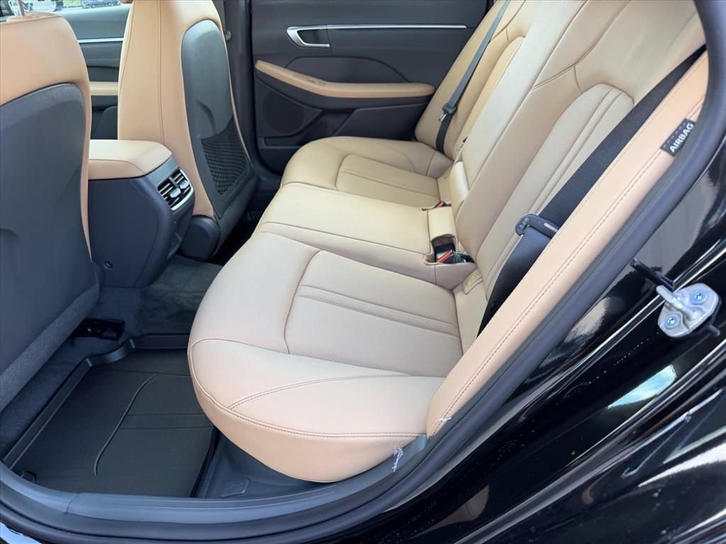 New 2026 Hyundai Sonata Limited FWD image 10