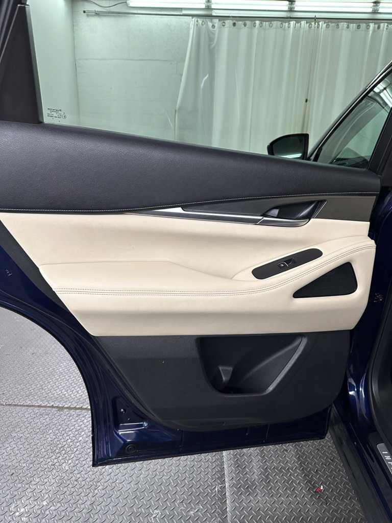 Used 2024 INFINITI QX60 Luxe AWD/4WD image 25
