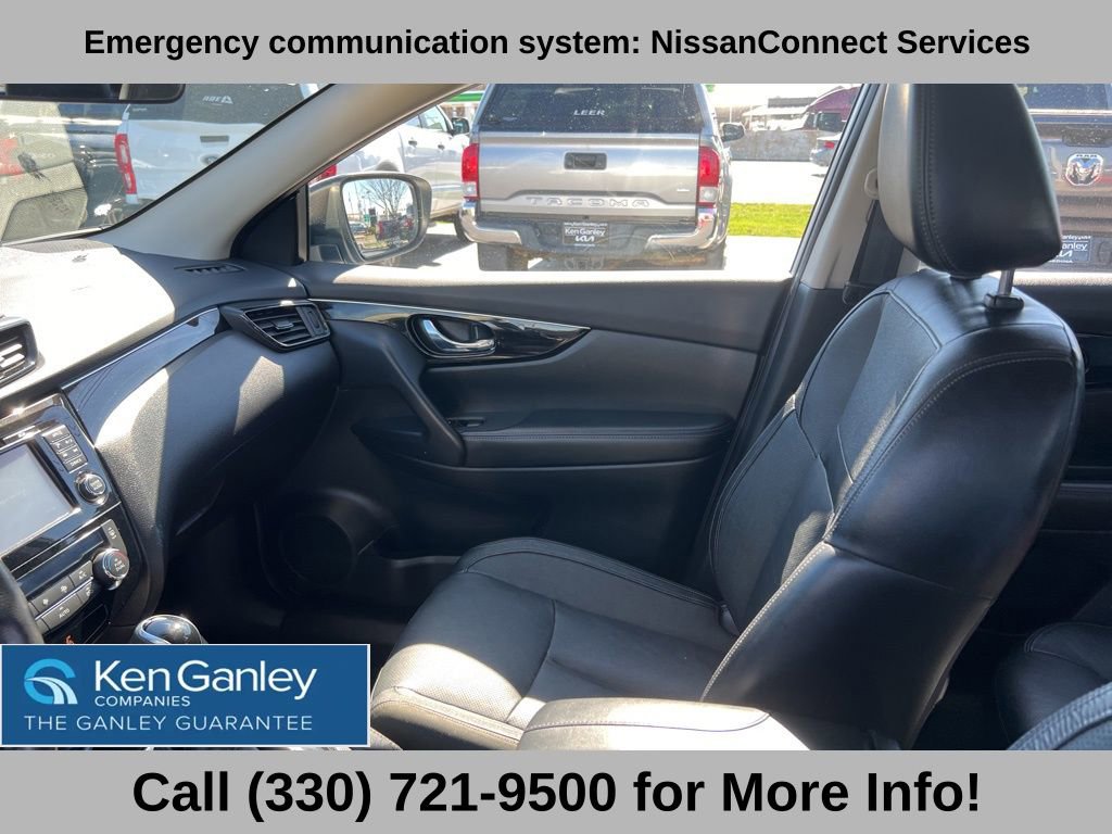 Used 2017 Nissan Rogue Sport SL image 40