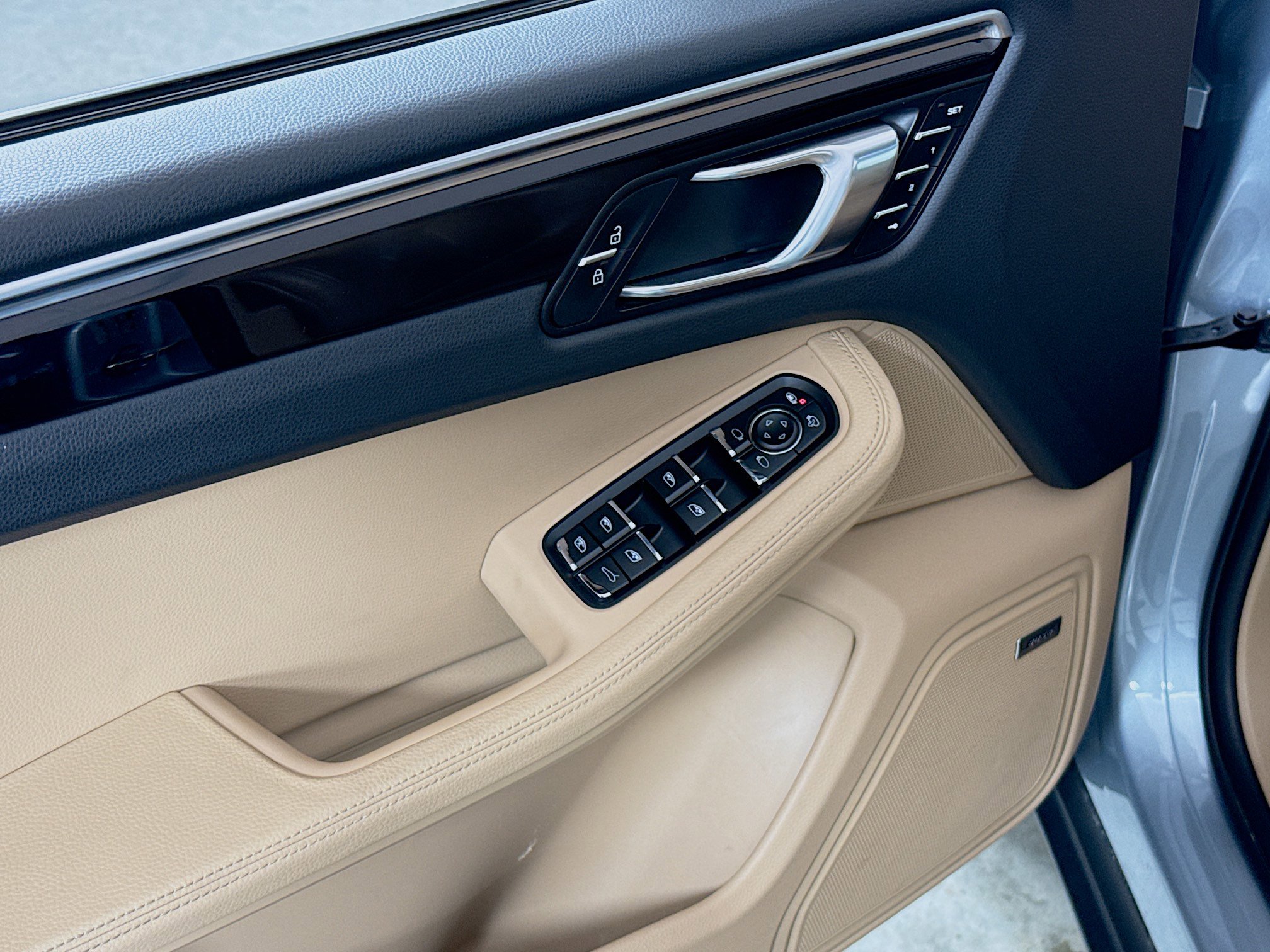 Used 2020 Porsche Macan Base image 20