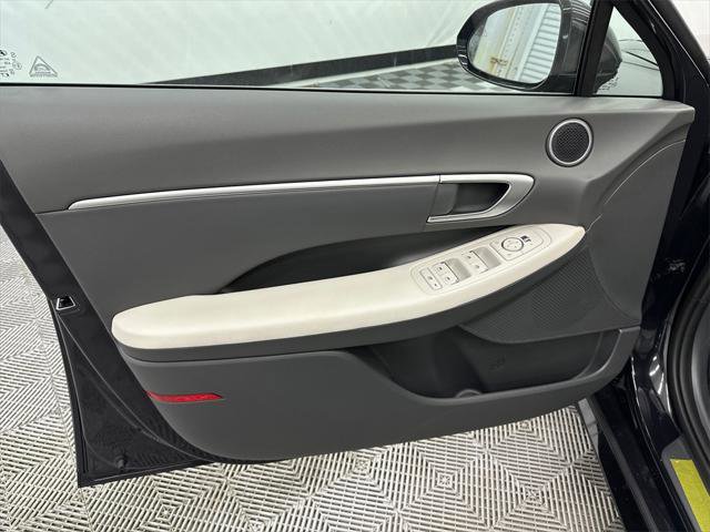 New 2026 Hyundai Sonata SEL image 11