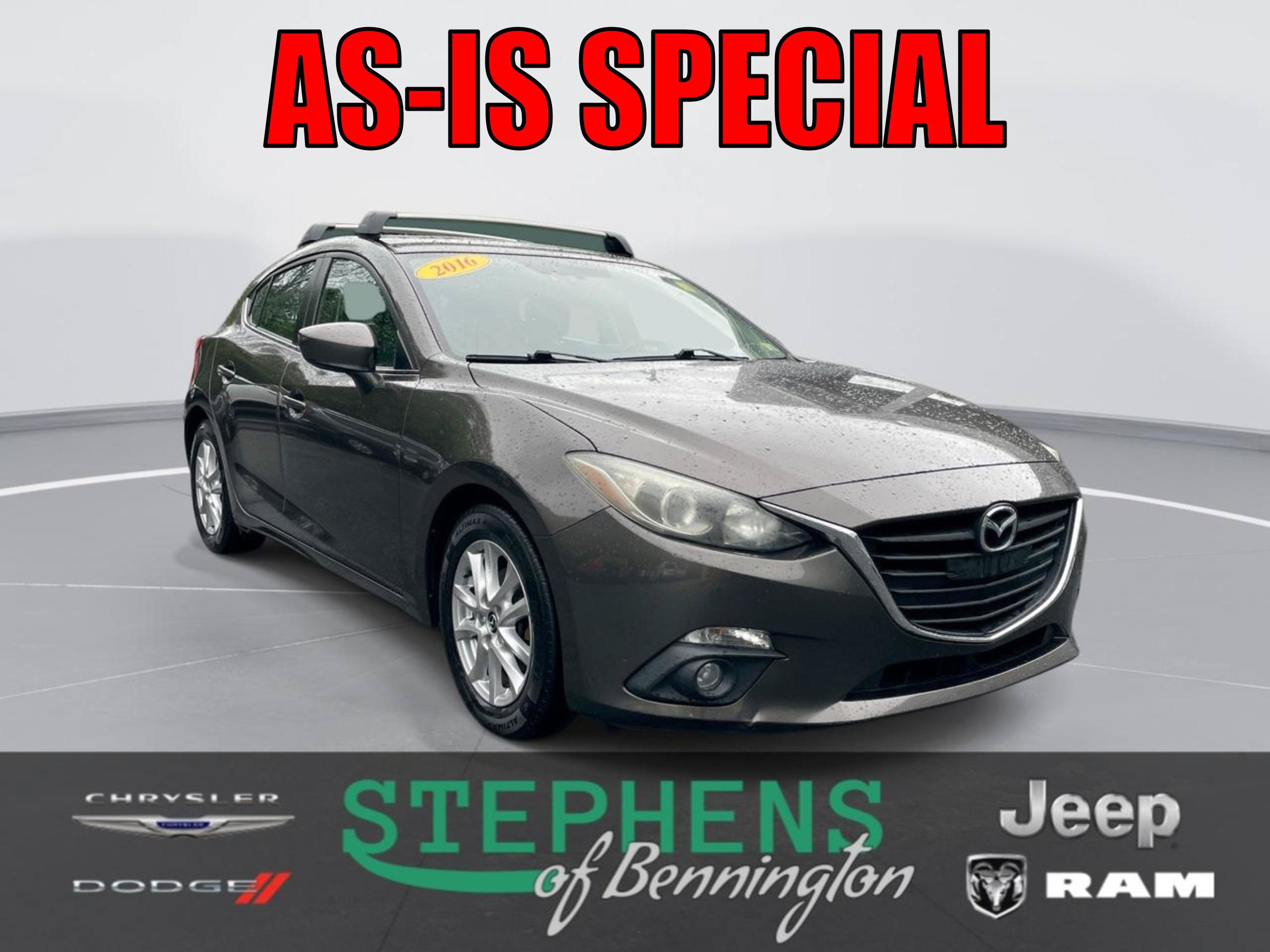 Used 2016 MAZDA MAZDA3 i Touring w/ Popular Equipment Package FWD image 1