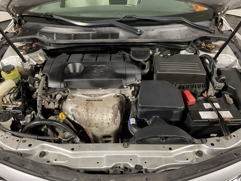 Used 2011 Toyota Camry LE image 8