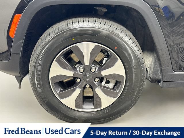 Used 2024 Jeep Grand Cherokee Limited 4xe AWD/4WD image 39