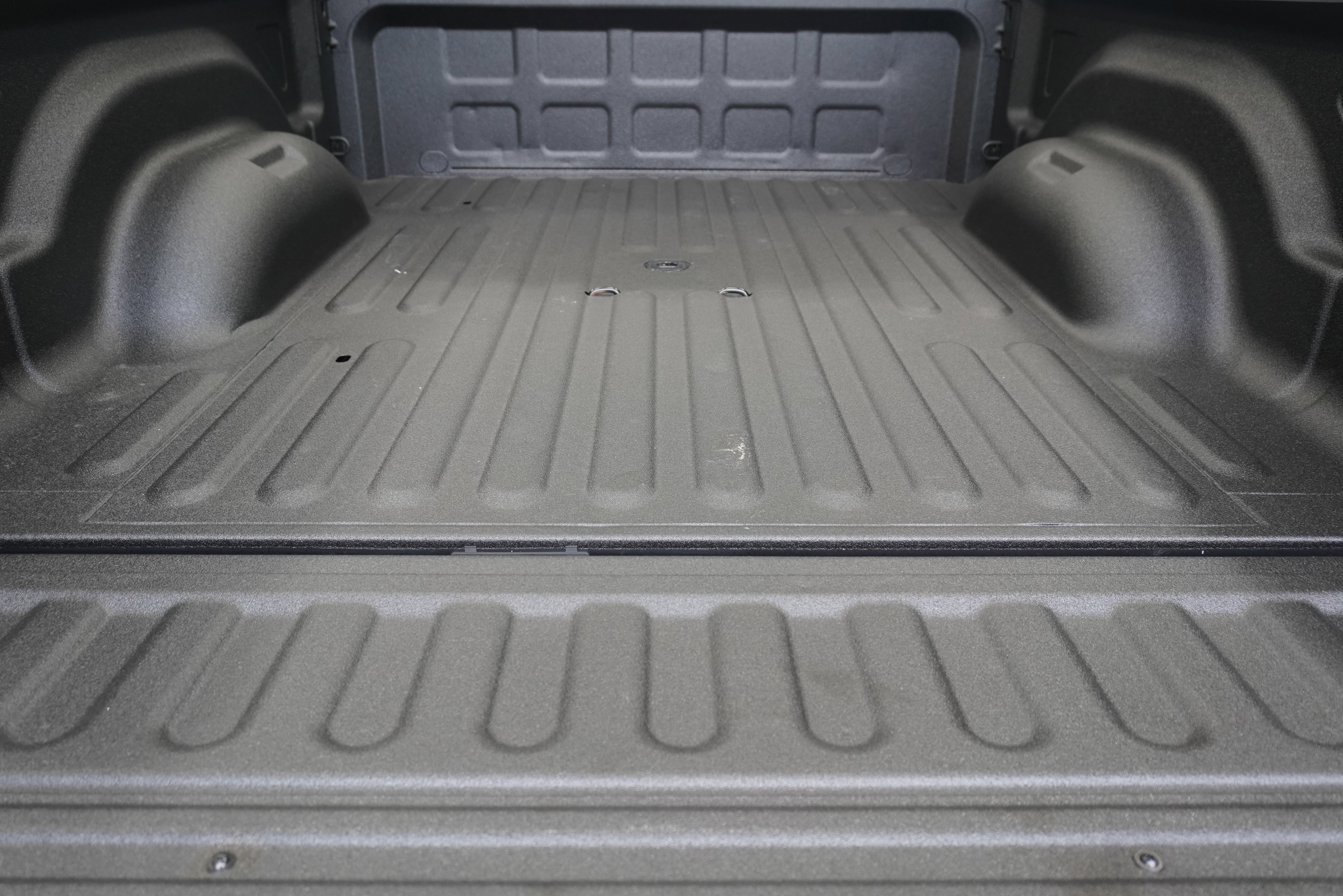 Used 2014 RAM 2500 Tradesman w/ Chrome Appearance Group RWD image 22