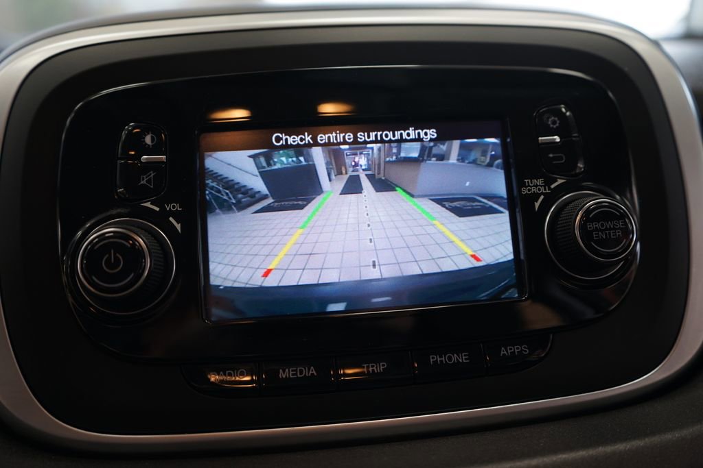 Used 2017 FIAT 500X Trekking w/ Advanced Safety Package image 8