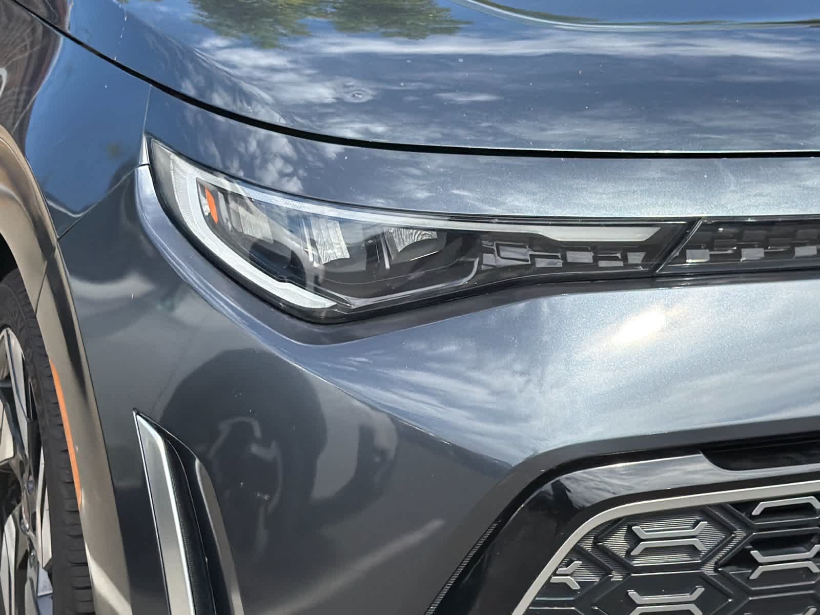 Used 2023 Kia Soul GT-Line w/ GT-Line Technology Package FWD image 4