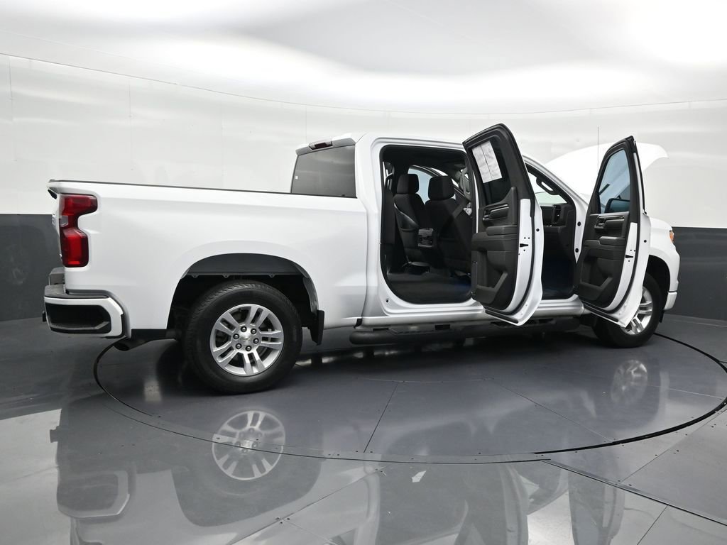 Used 2024 Chevrolet Silverado 1500 RST image 32